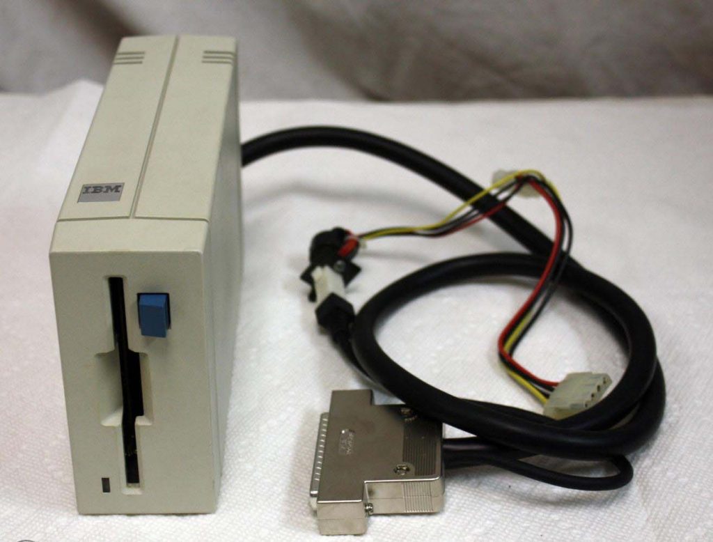 IBM 4865 external floppy drive Robbo's Retro Adventures